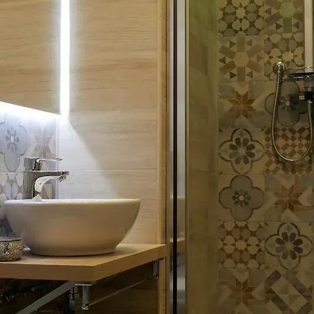 梵蒂冈qg客房宾馆 3*