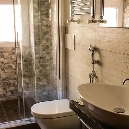 梵蒂冈qg客房宾馆 招待所